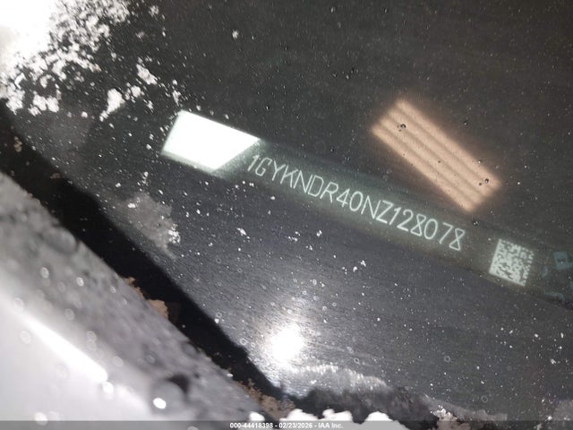 2022 CADILLAC XT5 1GYKNDR40NZ128078 Photo 8