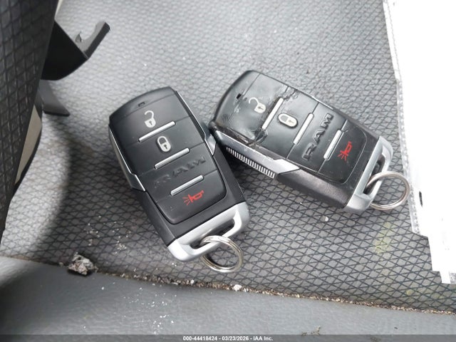 44418424 :رقم المزاد ، 1C6SRFMT0KN850617 vin ، 2019 Ram 1500 مزاد بيع