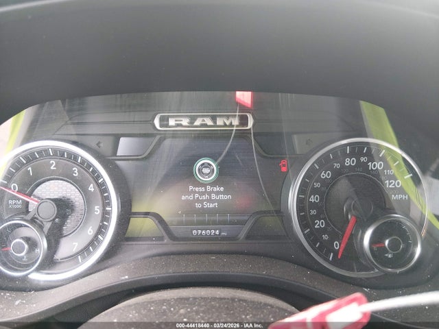 44418440 :رقم المزاد ، 1C6SRFFT0KN640385 vin ، 2019 Ram 1500 مزاد بيع