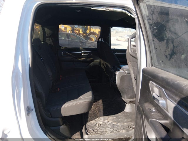 44418440 :رقم المزاد ، 1C6SRFFT0KN640385 vin ، 2019 Ram 1500 مزاد بيع