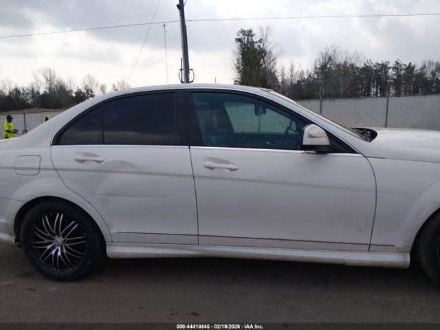 Продажа на аукционе авто 2008 Mercedes-benz C 350 Sport, vin: WDDGF56X28F140872, номер лота: 44418445