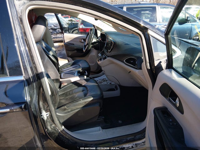 2021 CHRYSLER PACIFICA 2C4RC1BGXMR542460 Photo 4