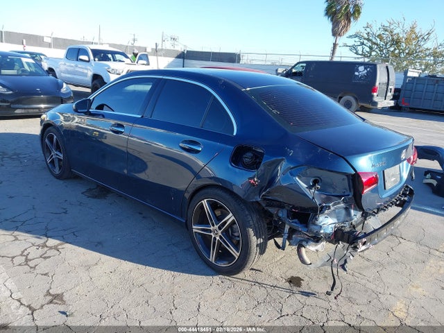 44418451 :رقم المزاد ، W1K3G4EB2MJ255040 vin ، 2021 Mercedes-benz A 220 مزاد بيع