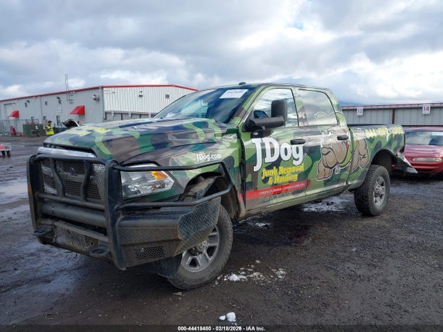 3C6UR5CL7JG342379 RAM 2500 Tradesman 4x4 6&#039;4 Box