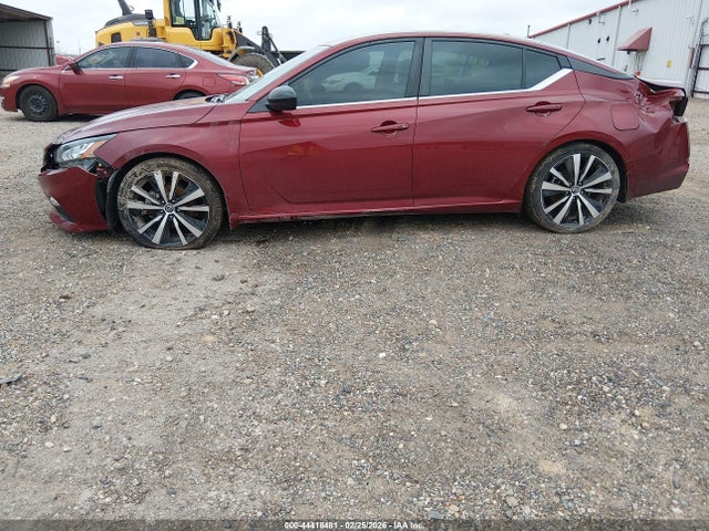1N4BL4CV9MN384373 Nissan Altima Sr Fwd