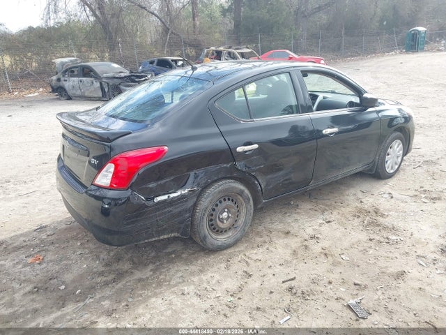 3N1CN7AP8HL890722 Nissan Versa 1.6 Sv