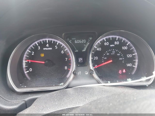 3N1CN7AP8HL890722 Nissan Versa 1.6 Sv