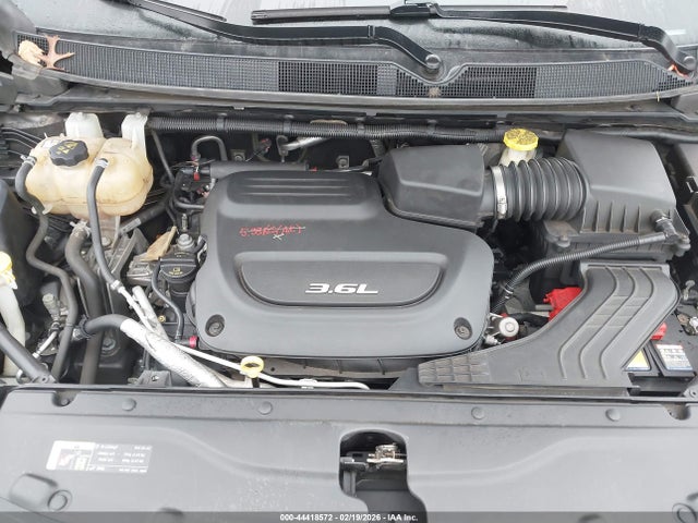 44418572 :رقم المزاد ، 2C4RC1EGXHR736052 vin ، 2017 Chrysler Pacifica Touring-l Plus مزاد بيع