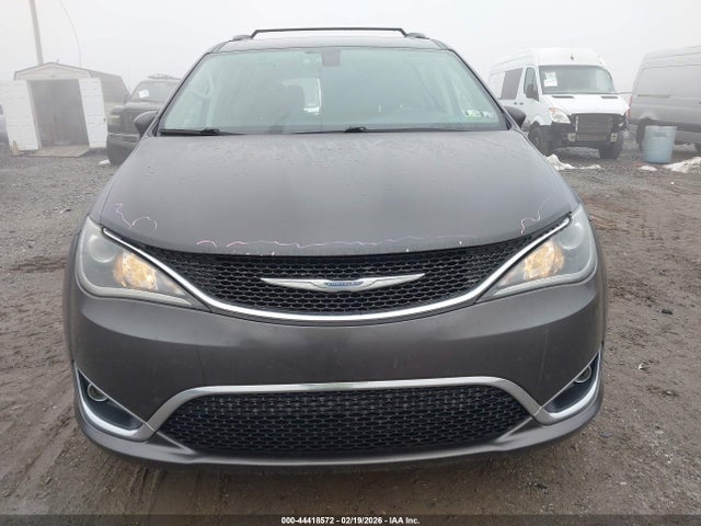 44418572 :رقم المزاد ، 2C4RC1EGXHR736052 vin ، 2017 Chrysler Pacifica Touring-l Plus مزاد بيع