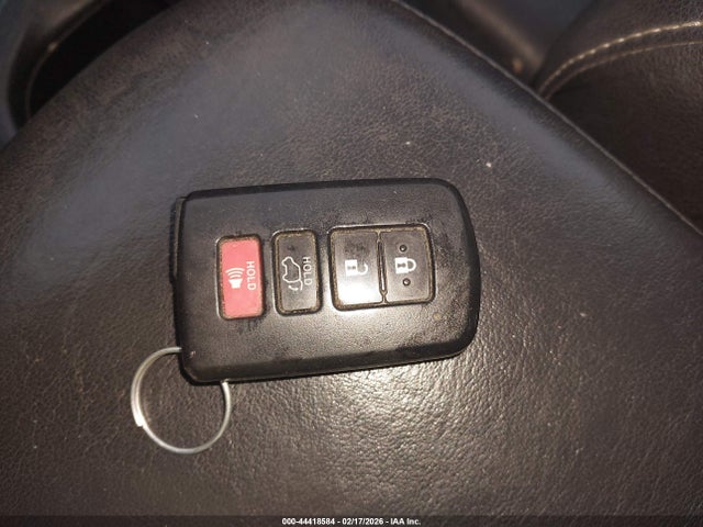 Aukcja sprzedaży 2018 Toyota Rav4 Limited, vin: JTMDFREV0JJ730236, numer aukcji: 44418584