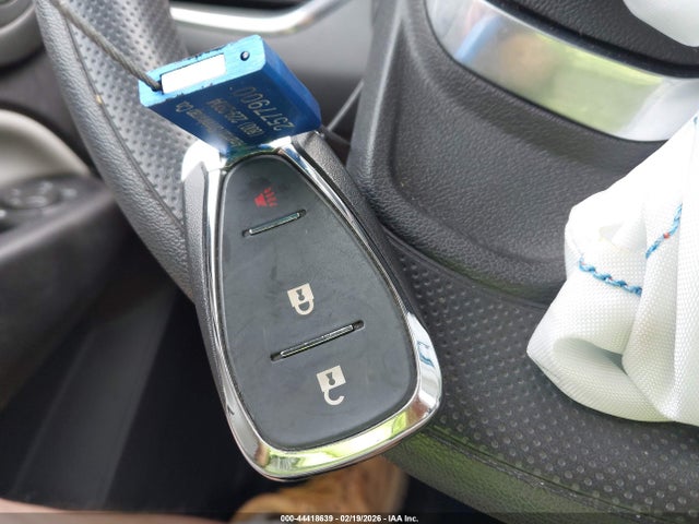 3GNAXKEV8KS578284 Chevrolet EQUINOX LT