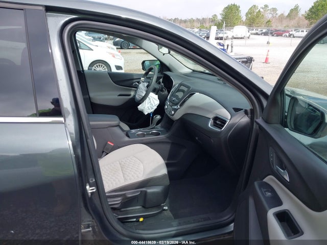 3GNAXKEV8KS578284 Chevrolet EQUINOX LT