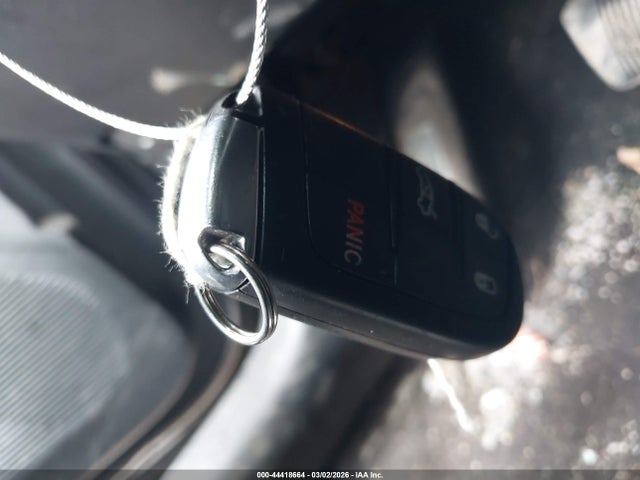 44418664 :رقم المزاد ، 2C3CDZAG9JH271187 vin ، 2018 Dodge Challenger Sxt مزاد بيع