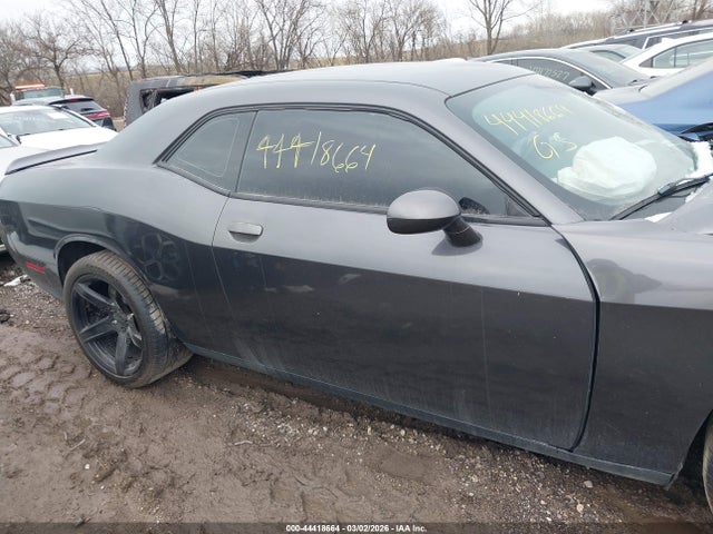 44418664 :رقم المزاد ، 2C3CDZAG9JH271187 vin ، 2018 Dodge Challenger Sxt مزاد بيع