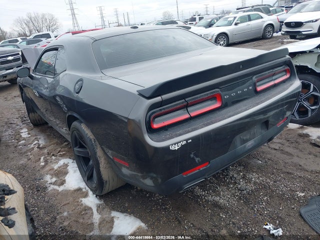44418664 :رقم المزاد ، 2C3CDZAG9JH271187 vin ، 2018 Dodge Challenger Sxt مزاد بيع