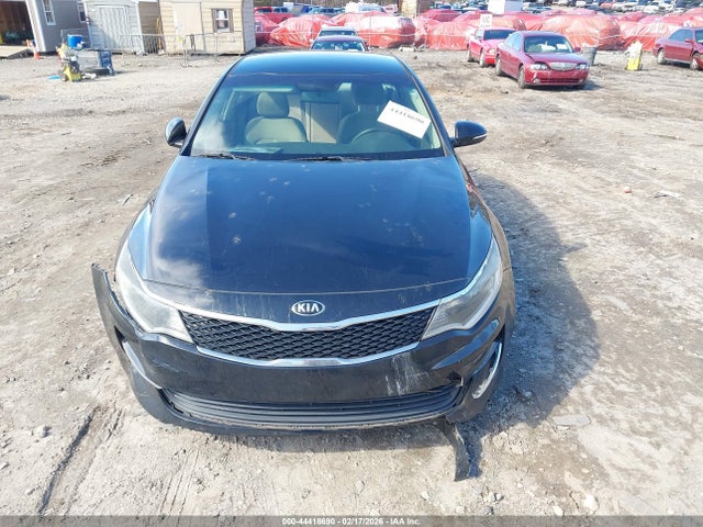 5XXGT4L38JG252324 KIA Optima Lx