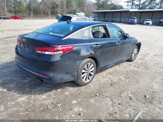 2018 KIA OPTIMA 5XXGT4L38JG252324 Photo 3