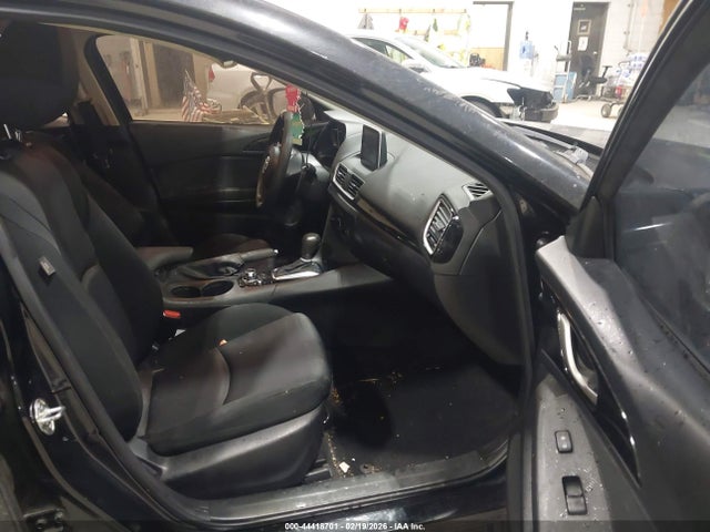 2016 Mazda Mazda3 I Sport მანქანა იყიდება აუქციონზე, vin: 3MZBM1T75GM273290, აუქციონის ნომერი: 44418701
