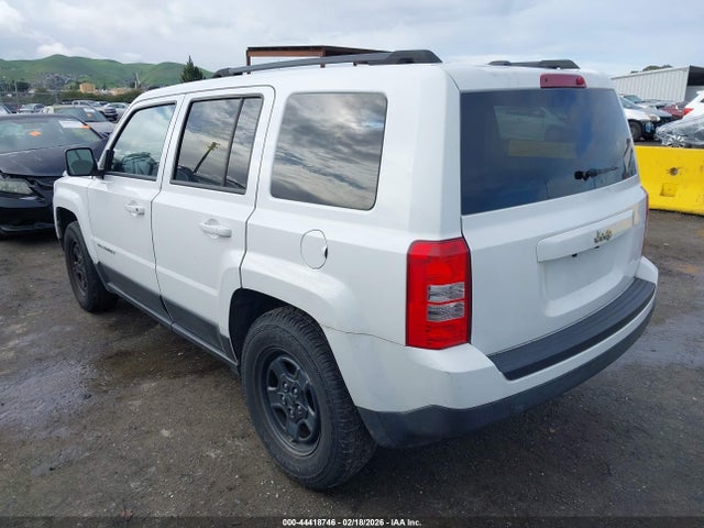 1C4NJPBA7HD125082 Jeep Patriot Sport Fwd