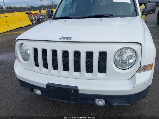 1C4NJPBA7HD125082 Jeep Patriot Sport Fwd