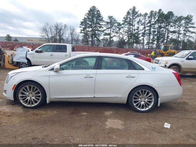 Продажа на аукционе авто 2016 Cadillac Xts V-sport Platinum, vin: 2G61W5S8XG9176561, номер лота: 44418753