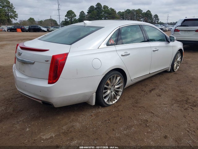 2016 CADILLAC XTS 2G61W5S8XG9176561 Photo 3