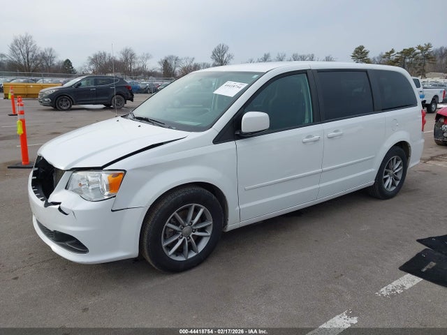2C4RDGBG9GR352217 Dodge Grand Caravan Se Plus