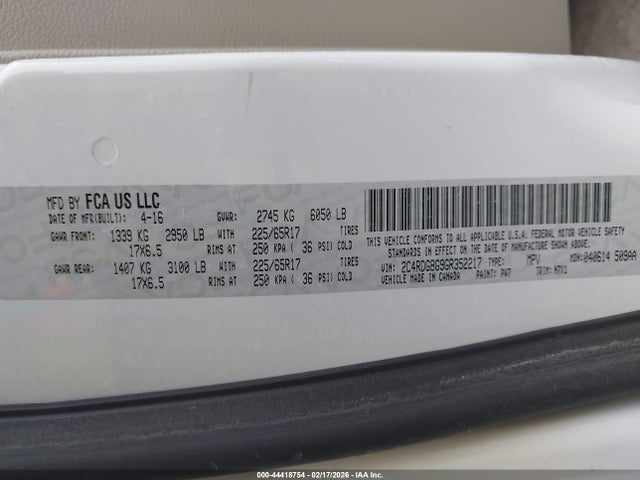 2C4RDGBG9GR352217 Dodge Grand Caravan Se Plus