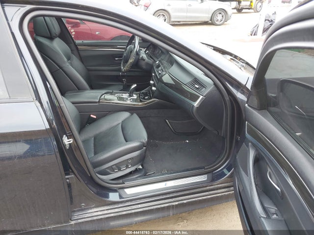 2011 Bmw 550i Xdrive მანქანა იყიდება აუქციონზე, vin: WBAFU9C58BC783206, აუქციონის ნომერი: 44418763