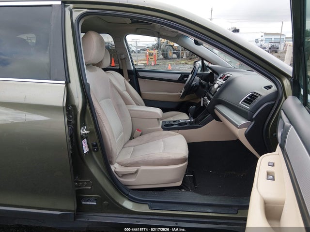 Subaru Outback 2.5i Premium 2015 4S4BSAEC6F3316744 Image 5