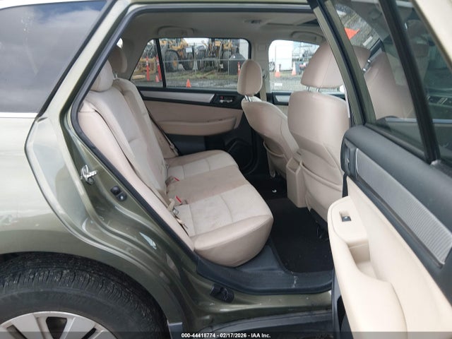 Subaru Outback 2.5i Premium 2015 4S4BSAEC6F3316744 Image 8