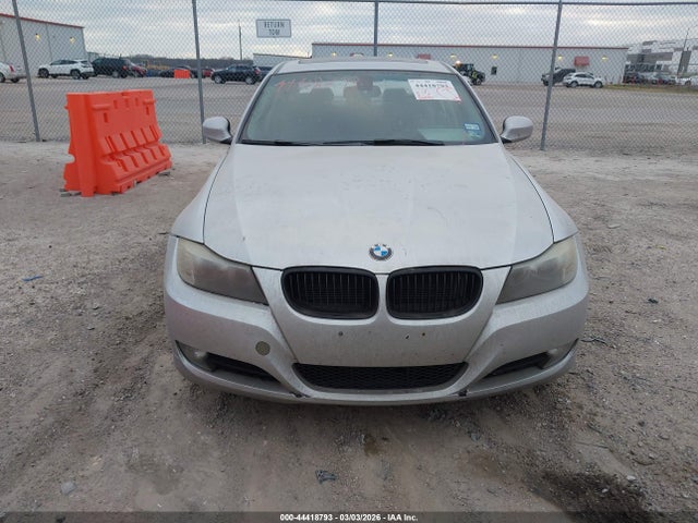 Продажа на аукционе авто 2011 Bmw 328i, vin: WBAPH5G52BNM81183, номер лота: 44418793