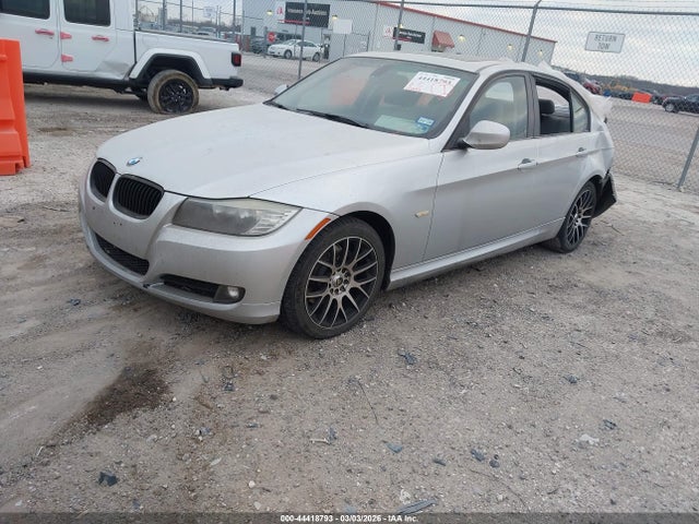 Продажа на аукционе авто 2011 Bmw 328i, vin: WBAPH5G52BNM81183, номер лота: 44418793