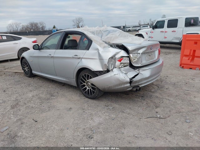 Продажа на аукционе авто 2011 Bmw 328i, vin: WBAPH5G52BNM81183, номер лота: 44418793