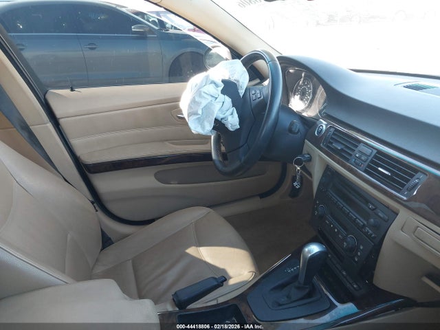 44418806 :رقم المزاد ، WBAVD33526KV61278 vin ، 2006 Bmw 330xi مزاد بيع