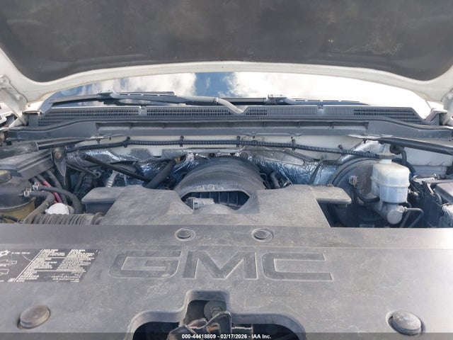 44418809 :رقم المزاد ، 3GTP1VEC1FG267616 vin ، 2015 Gmc Sierra 1500 Slt مزاد بيع