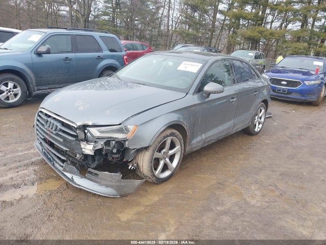 2015 AUDI A3 WAUBFGFF2F1129580 Photo 1