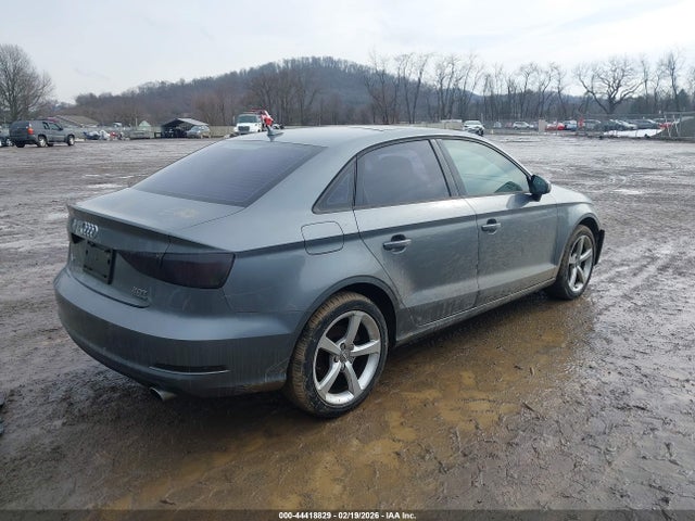 2015 AUDI A3 WAUBFGFF2F1129580 Photo 3