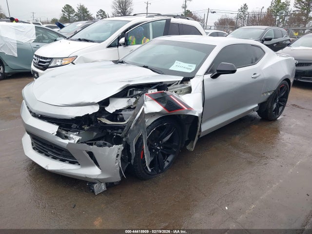 Chevrolet Camaro 1lt 2018 1G1FB1RX7J0118552 Image 2