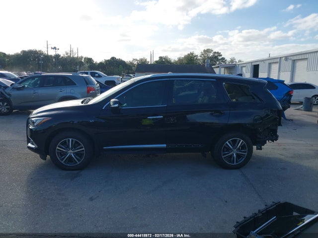 44418972 :رقم المزاد ، 5N1DL0MN0LC517845 vin ، 2020 Infiniti Qx60 Luxe مزاد بيع