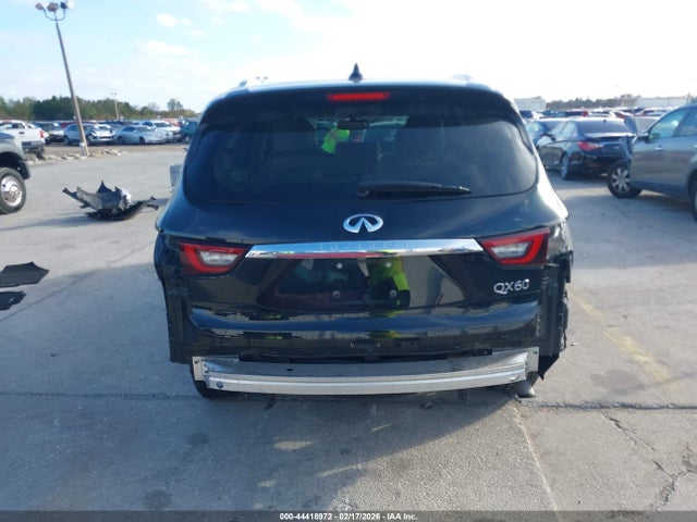 44418972 :رقم المزاد ، 5N1DL0MN0LC517845 vin ، 2020 Infiniti Qx60 Luxe مزاد بيع