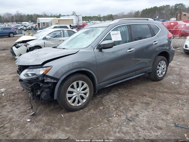 Nissan ROGUE S 2017 KNMAT2MV7HP589385 Image 2