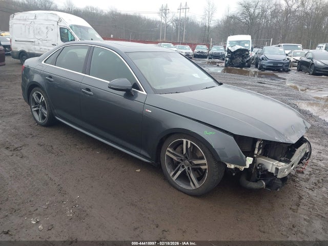 2017 AUDI A4 WAUENAF46HN065745 Photo 0