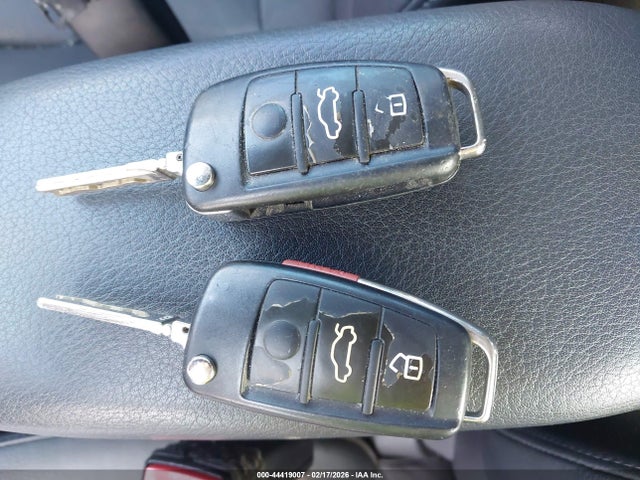 2013 AUDI A3 WAUKJAFMXDA026771 Photo 10