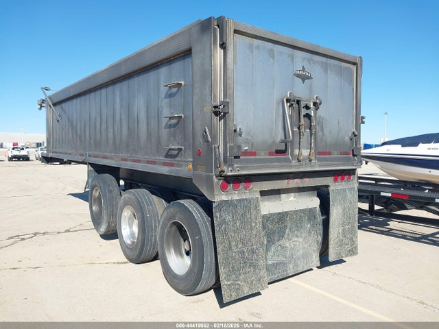 44419052 :رقم المزاد ، 5MADA273XPR082313 vin ، 2023 Mac Trailer Mfg Dump Semi Trailer مزاد بيع