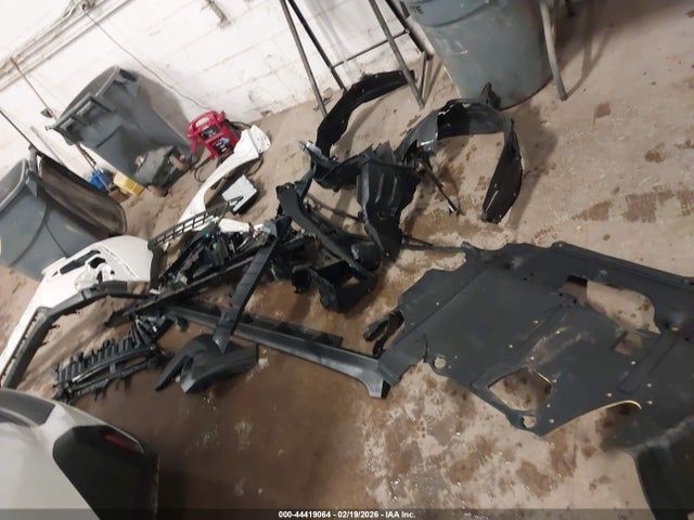 44419064 :رقم المزاد ، JF2GUADC5R8376920 vin ، 2024 Subaru Crosstrek Premium مزاد بيع