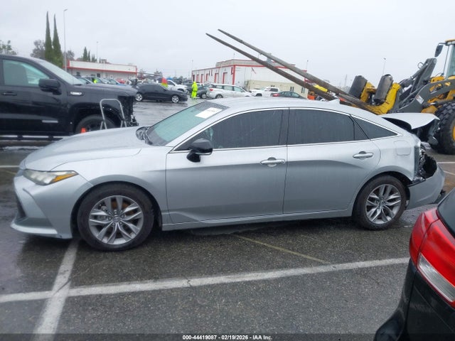 4T1BZ1FB7KU020203 Toyota AVALON XLE