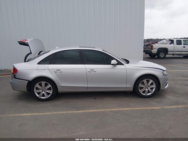 2011 Audi A4 2.0t Premium მანქანა იყიდება აუქციონზე, vin: WAUBFAFLXBN024579, აუქციონის ნომერი: 44419094