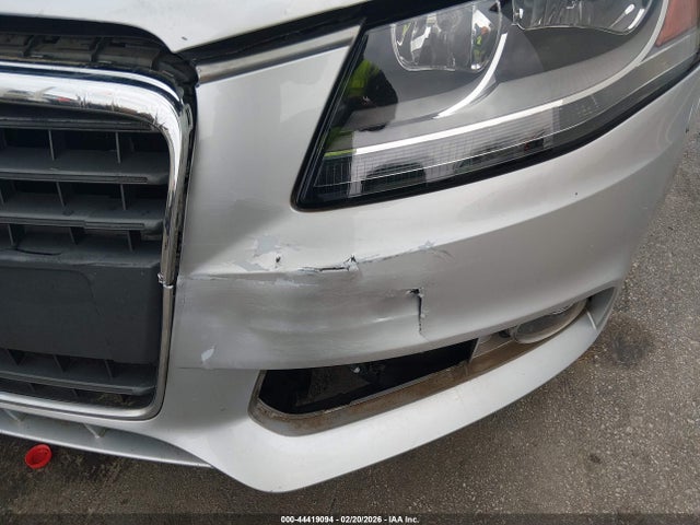 2011 Audi A4 2.0t Premium მანქანა იყიდება აუქციონზე, vin: WAUBFAFLXBN024579, აუქციონის ნომერი: 44419094