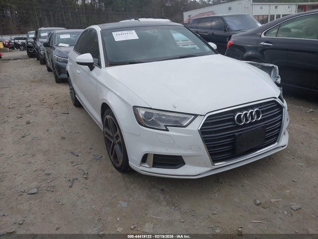 Продажа на аукционе авто 2017 Audi A3 2.0t Premium, vin: WAUAUGFF1H1033833, номер лота: 44419122